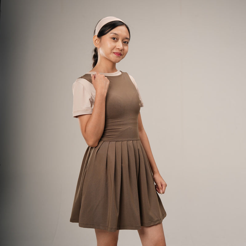 Nala Pleats Dress - Brown